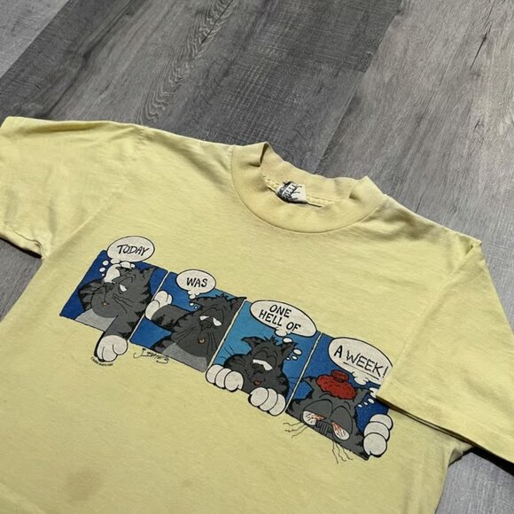 VTG "Today Was One Hell Of A Week" 80s Cartoon J Bates Art Cat Shirt Thrashed - Picture 2 of 4